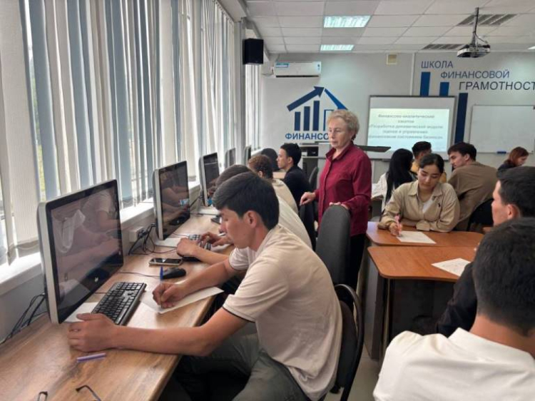 Финансово-аналитический хакатон «Разработка динамической модели оценки и управления финансовым состоянием бизнеса»