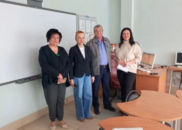 Укрепляем взаимодействие и сотрудничество с педагогическим классом