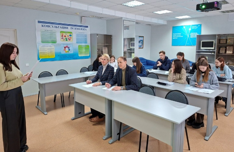 Собеседование с выпускниками «В будущее с уверенностью»