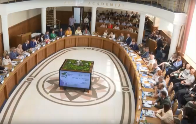 Студенты и преподаватели филиала – участники Международного молодежного форума