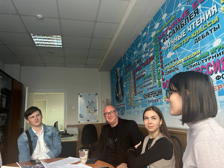 В Старооскольском филиале НИУ «БелГУ» дан старт работе студенческого научного общества «Научная инициатива»