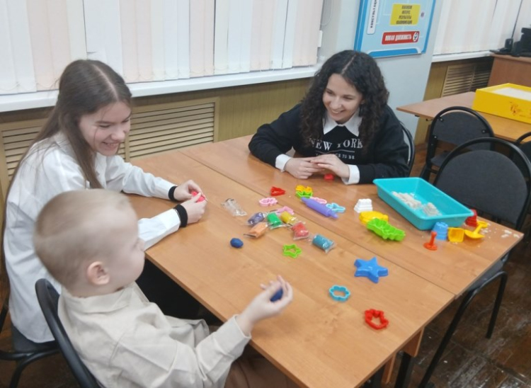 Участники «Индиго-клуба» на площадке «Стрессу – нет!»