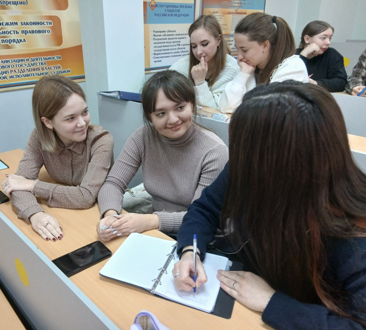 Университетская среда